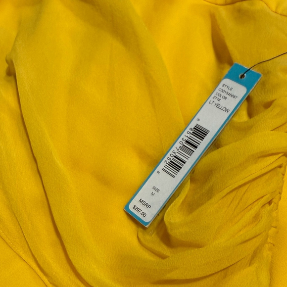 Alice + Olivia Goddess Yellow Mini Dress - Picture 9 of 12